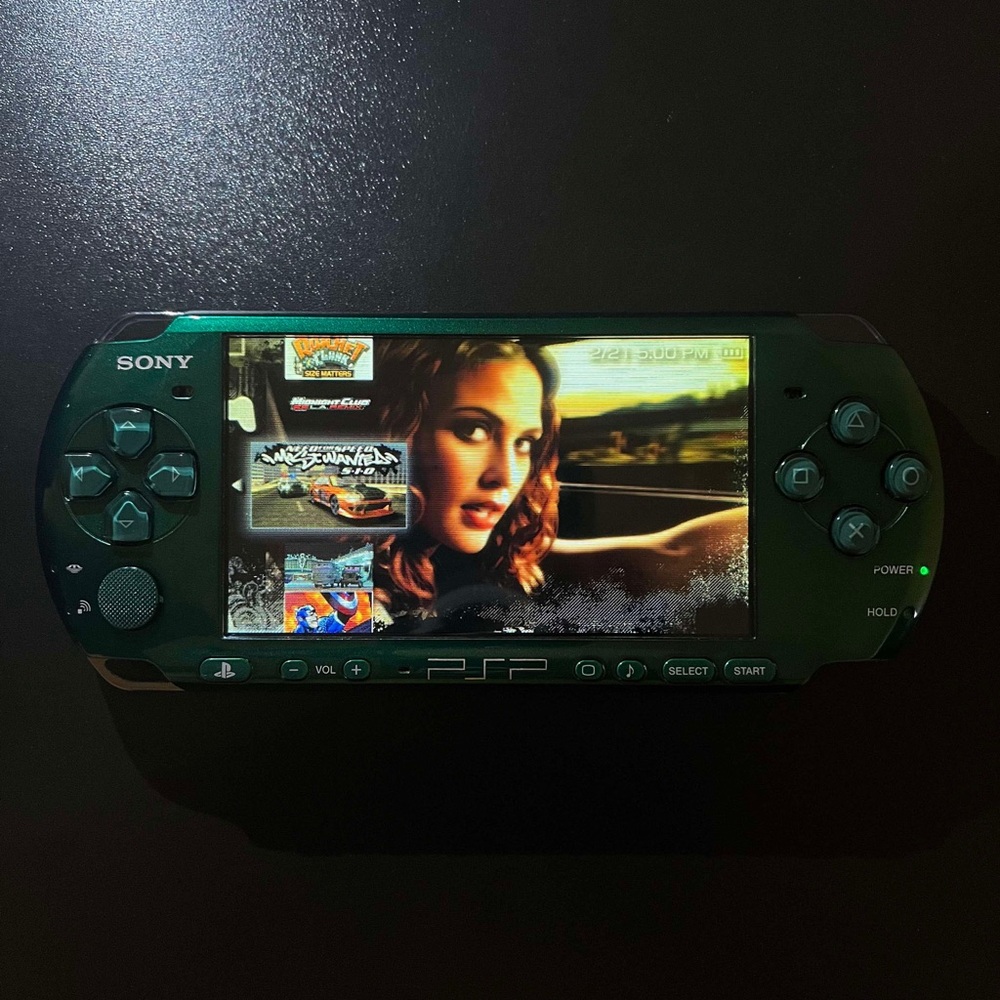 Sony Psp - Picture 8 of 10